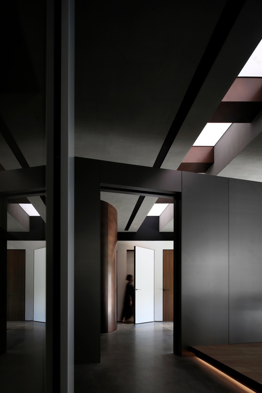 厦门红星美凯龙高端金属定制展厅丨中国厦门丨共界设计事务所-5