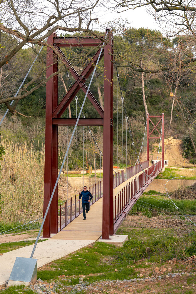 西班牙 Ripoll 河悬索桥-21