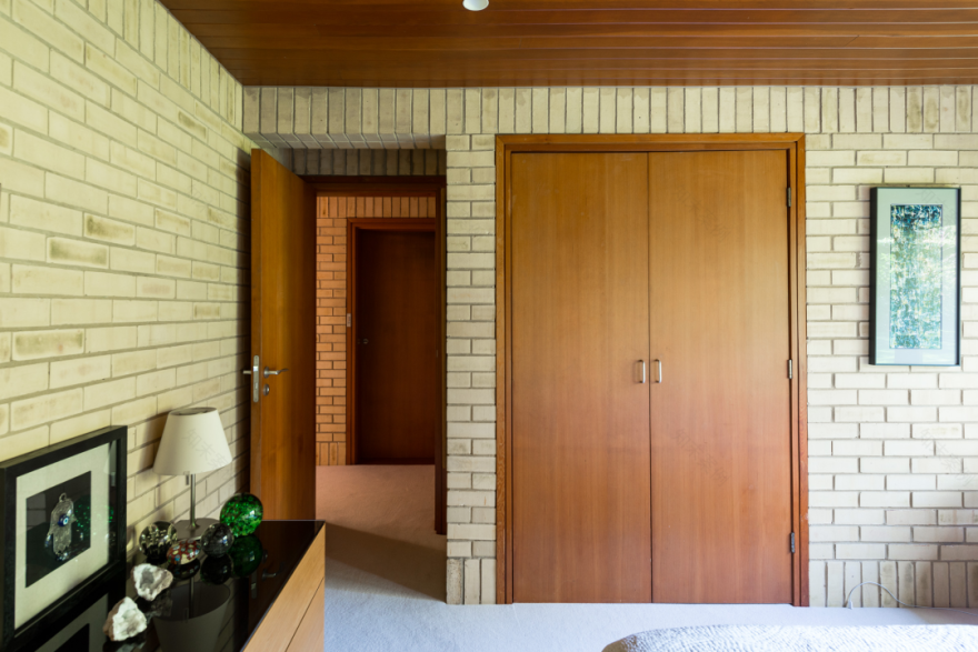 罐头清单或能利斯(具体含义需根据更多上下文来确定)丨西班牙丨约翰·伍重-75