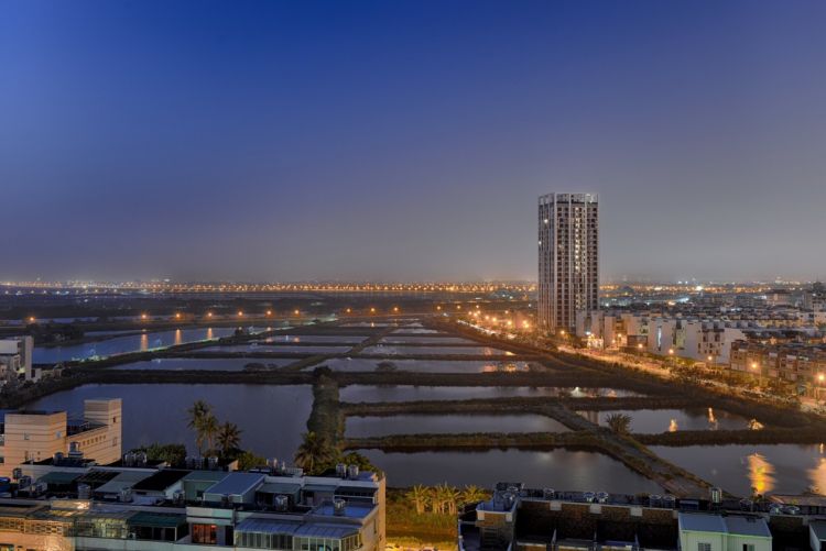 洗鍊建築表層下所蘊涵的古典況味—凌波揚水岸集合住宅高層建築的延伸閱讀 - WEHOUSE-0