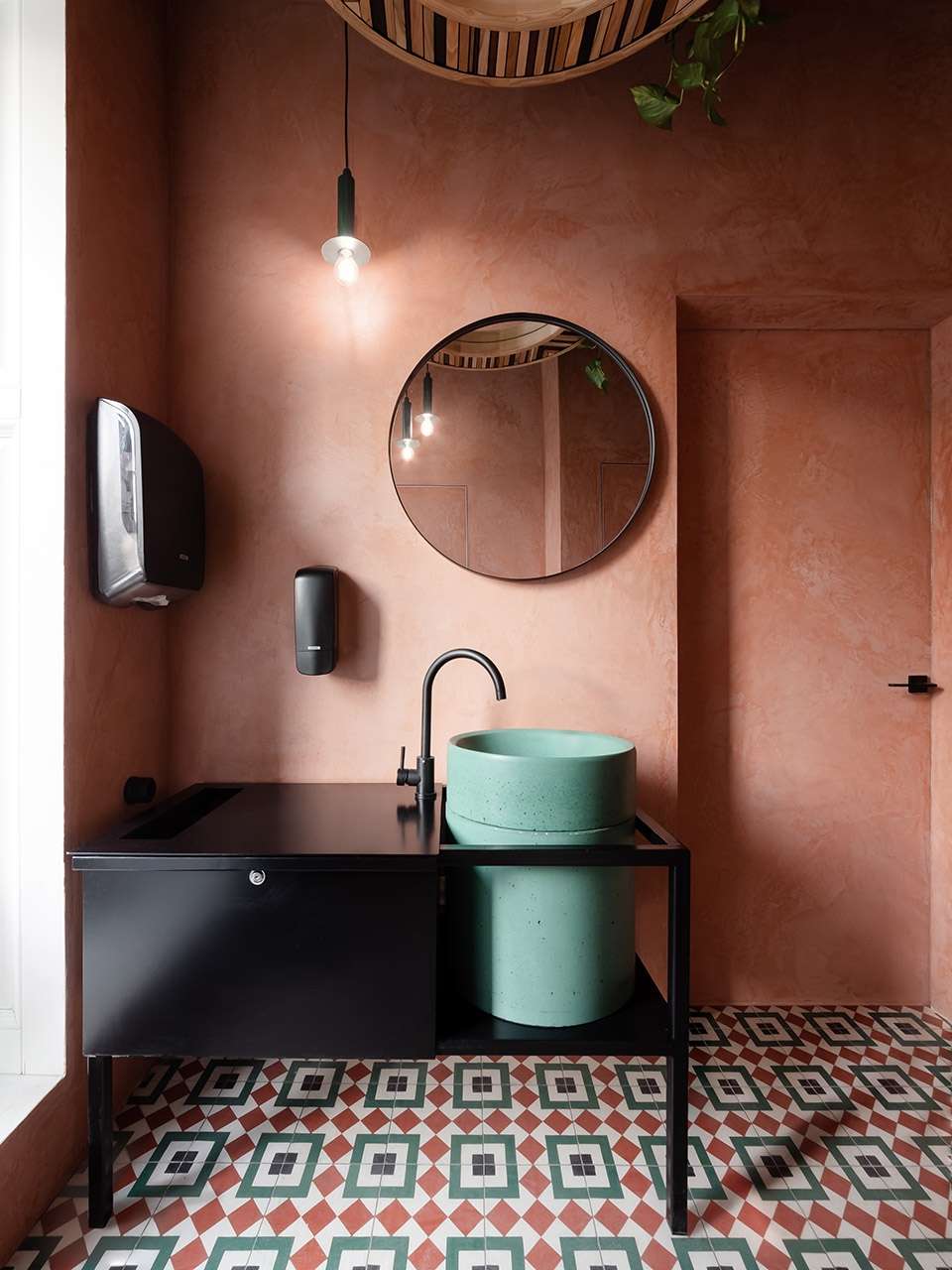 芝士面包房咖啡厅,乌克兰 / Ira Lysiuk-84