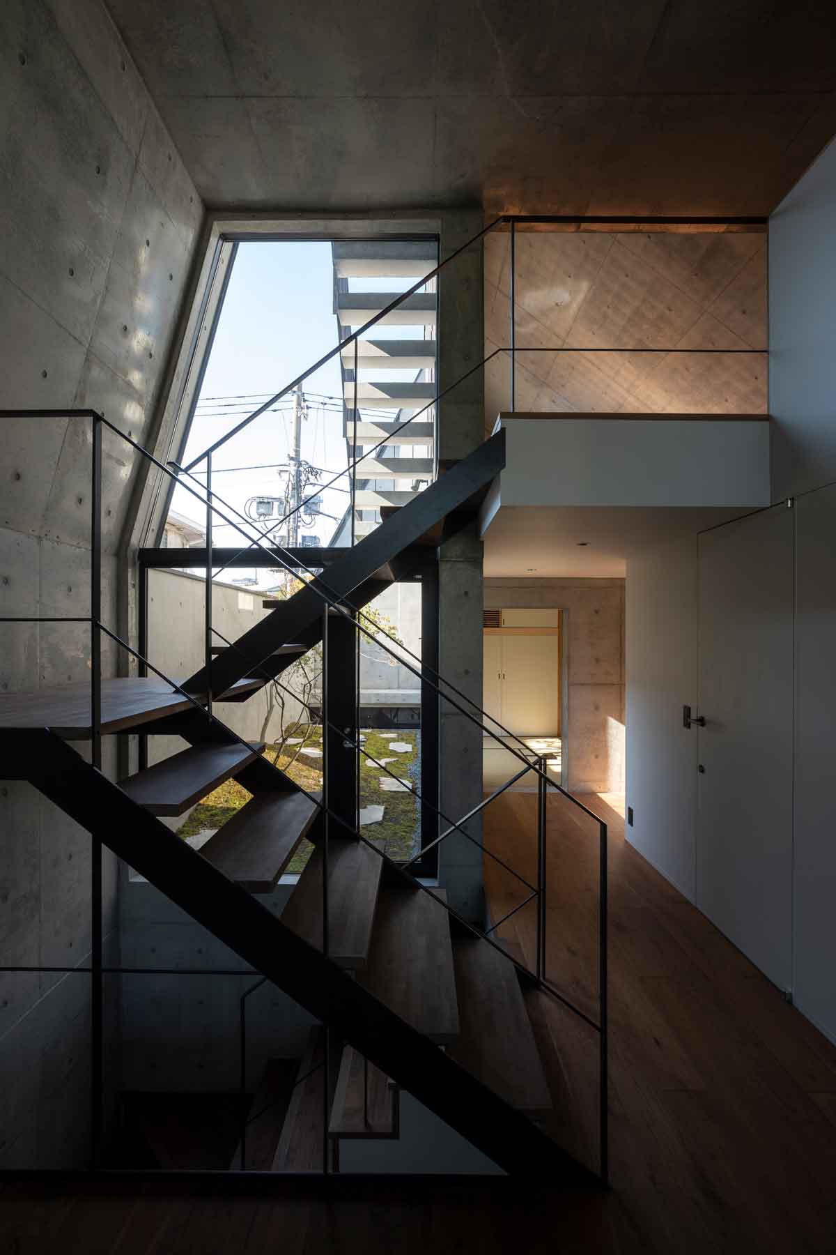 Concrete Shell House 混凝土壳住宅丨IKAWAYA Architects-44