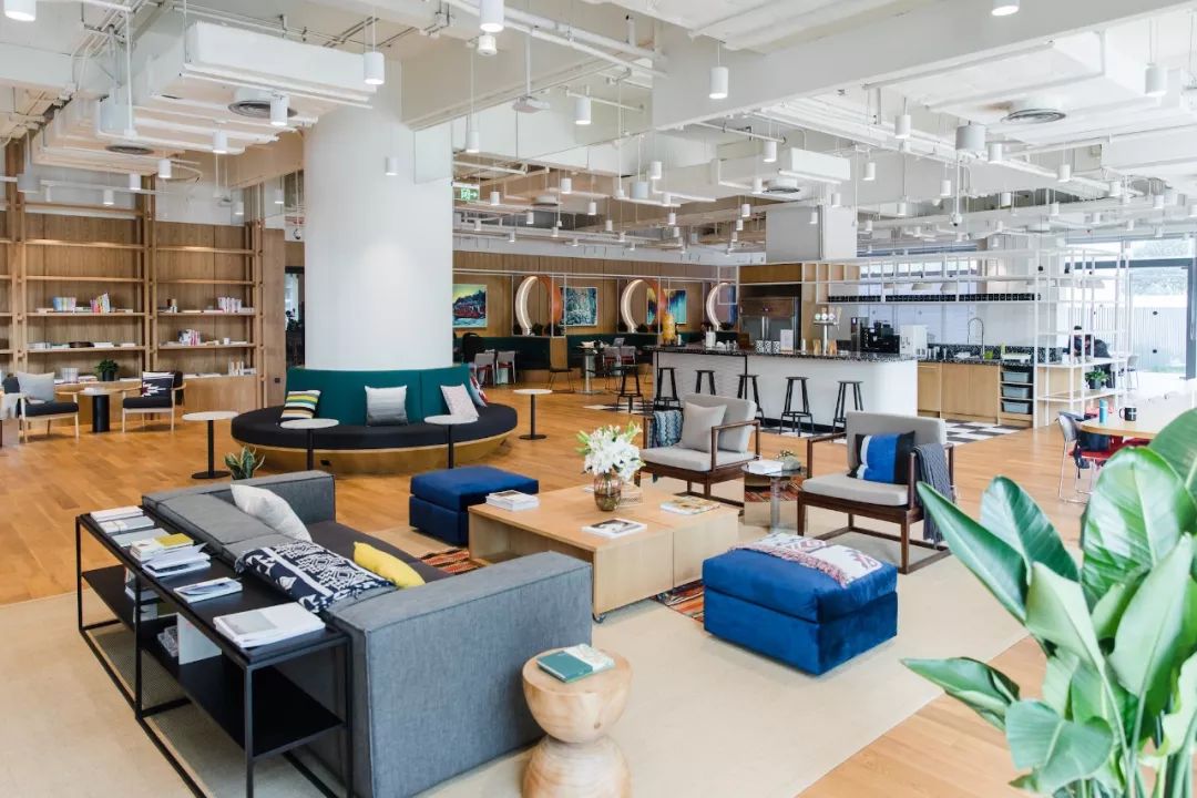 国内首个Powered by We | 这间百年“老字号”，要拥抱未来的工作方式-2