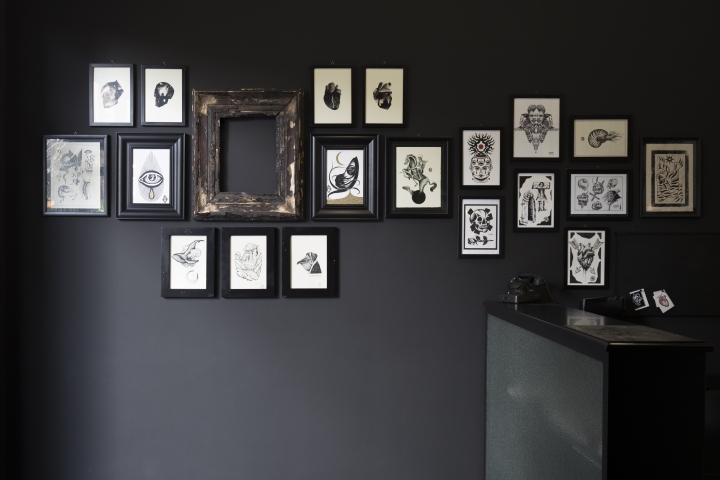 黑白极简双色纹身店-14