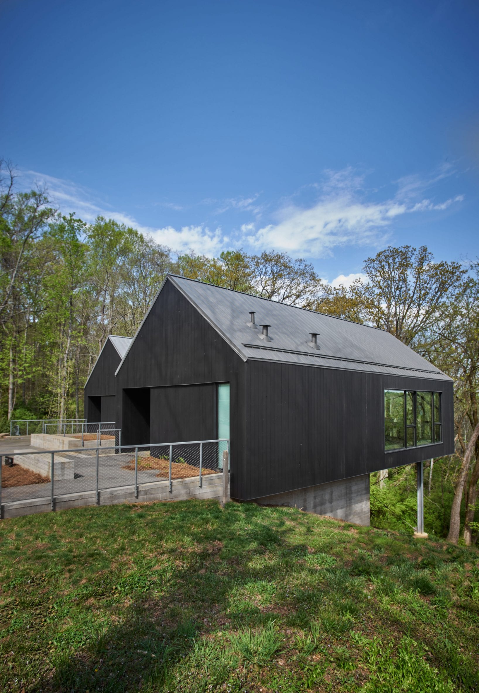 美国田纳西州森林中的 Loghaven 艺术家校园-37