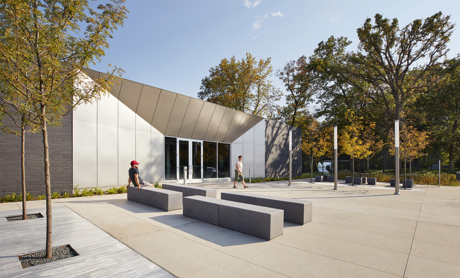 Straight River Northbound Safety Rest Area  Snow Kreilich Architects-30