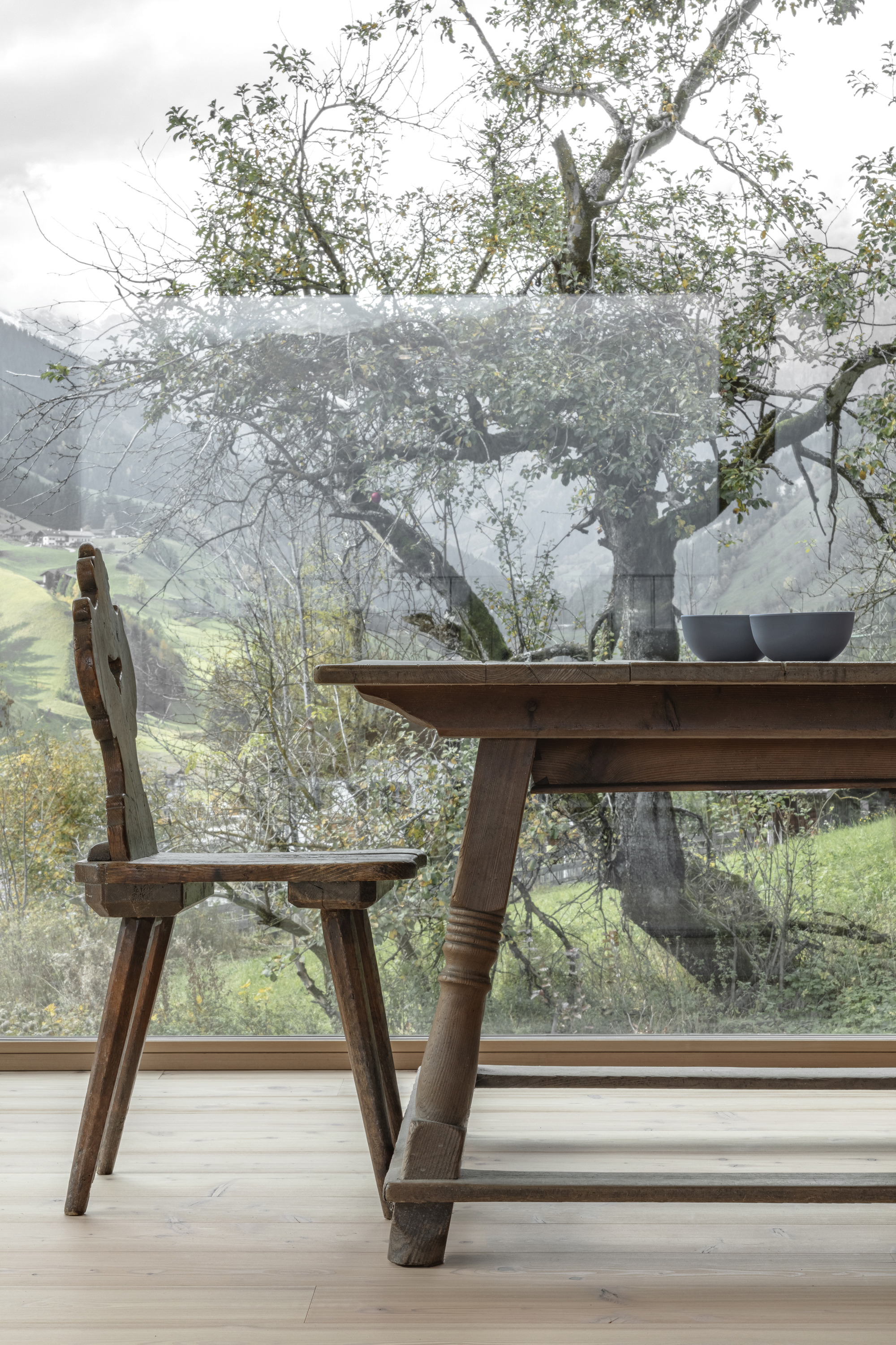 齐尔霍夫带客厅丨意大利丨NAEMAS Architekturkonzepte-42