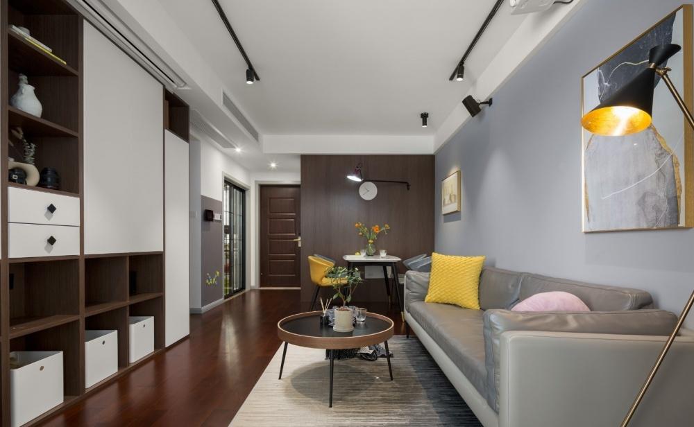 《湖光》家庭空间重塑,紧凑小户型的储物魔法-32