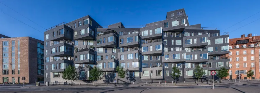 哥本哈根港口的绿色灯塔-6