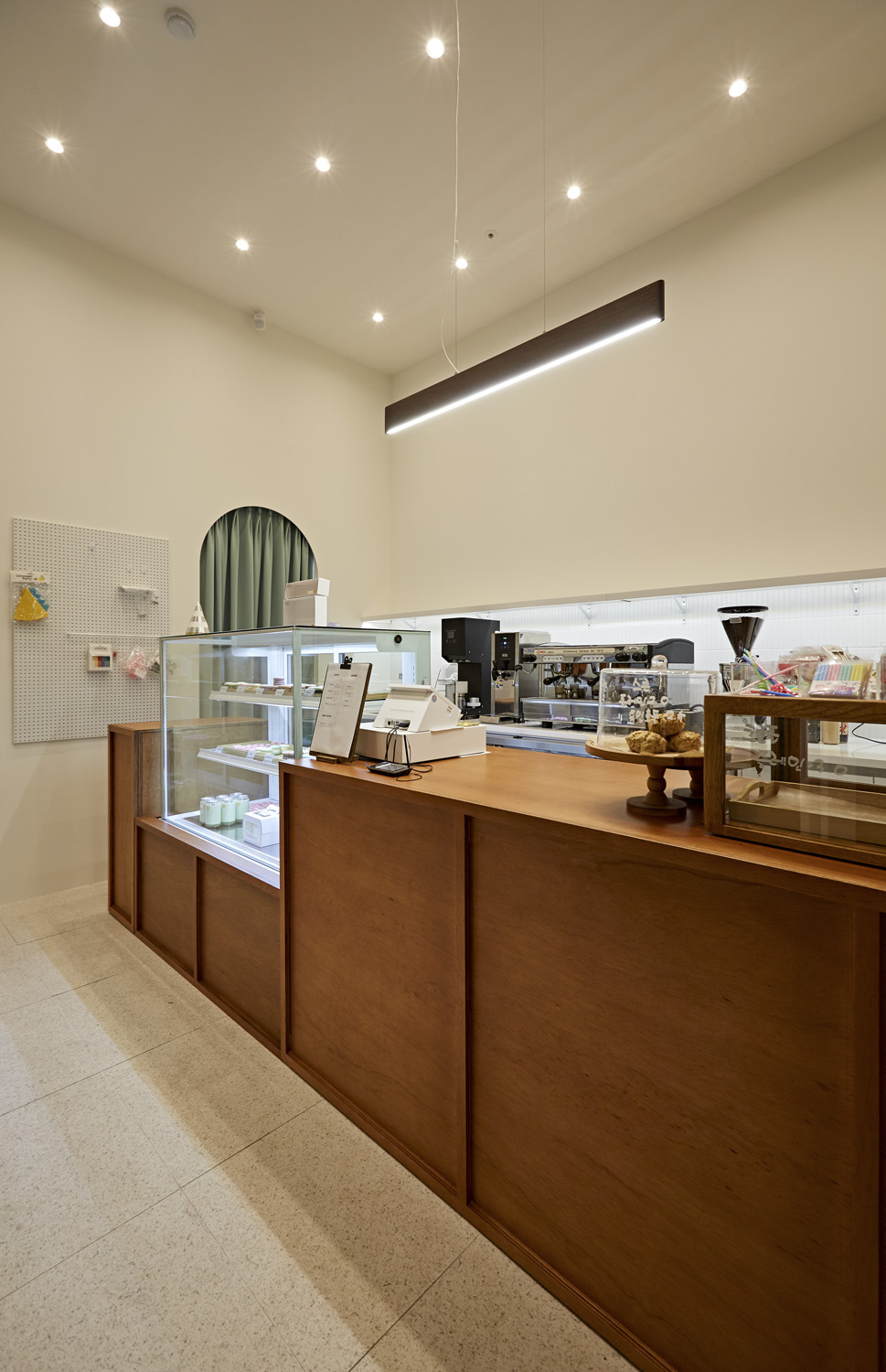 简约风格 12 平米甜品店设计，成本低至惊喜-6