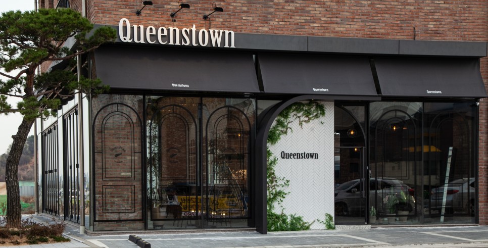 伦敦 45 平米小公寓，照明营造多元氛围-2