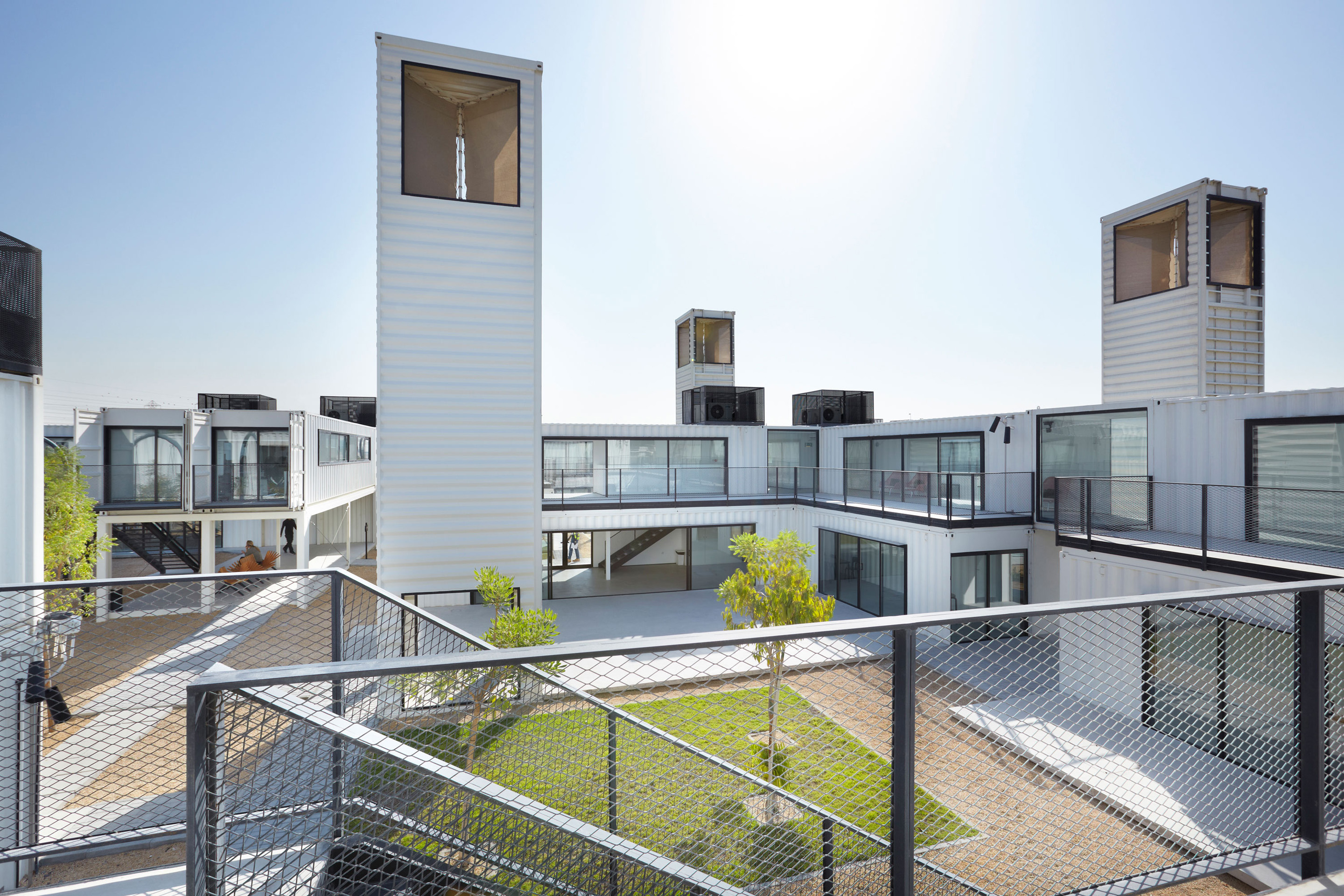 迪拜"Hai d3"集装箱创意社区设计-12