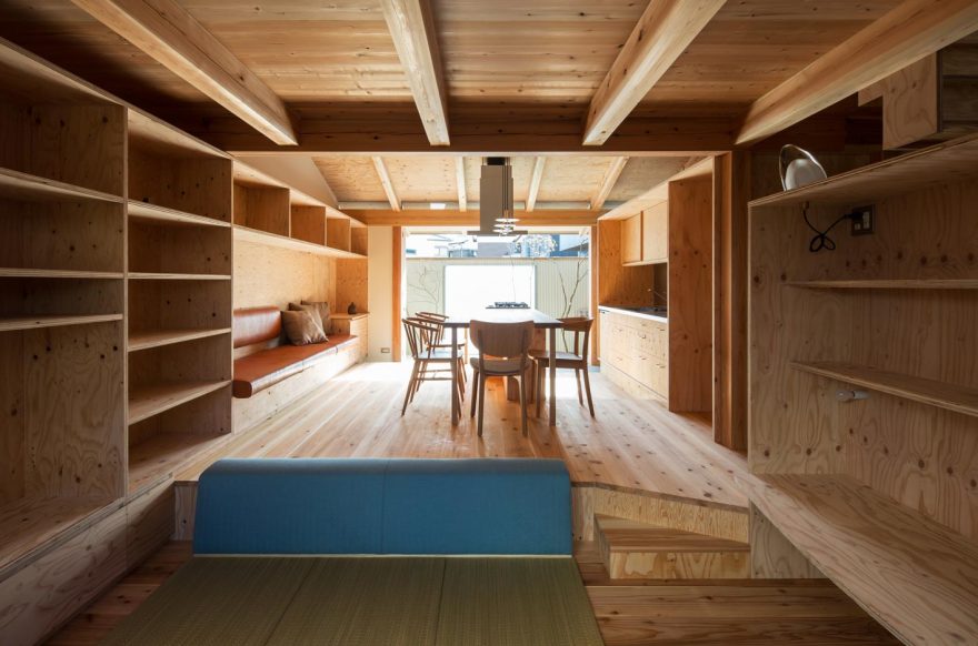 日托明里打造木栅栏住宅,尽显光影魅力-10