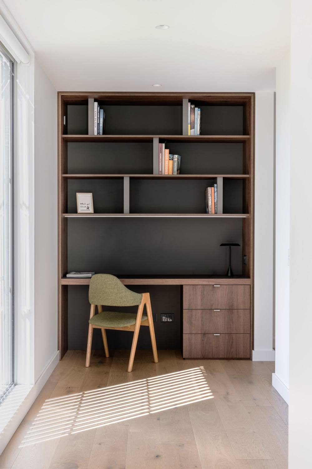 新西兰度假别墅“飞马之家” · 极简主义与自然融合的设计-20