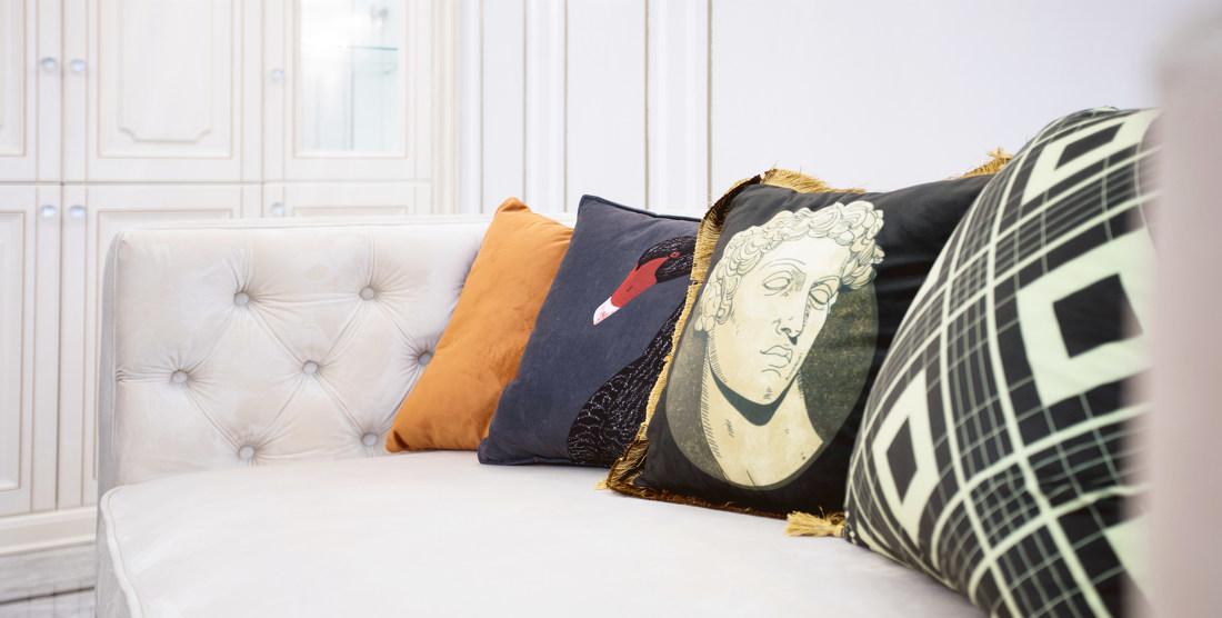 小户型逆袭!室内设计师如何将昏暗拥挤的家变宽敞明亮-36