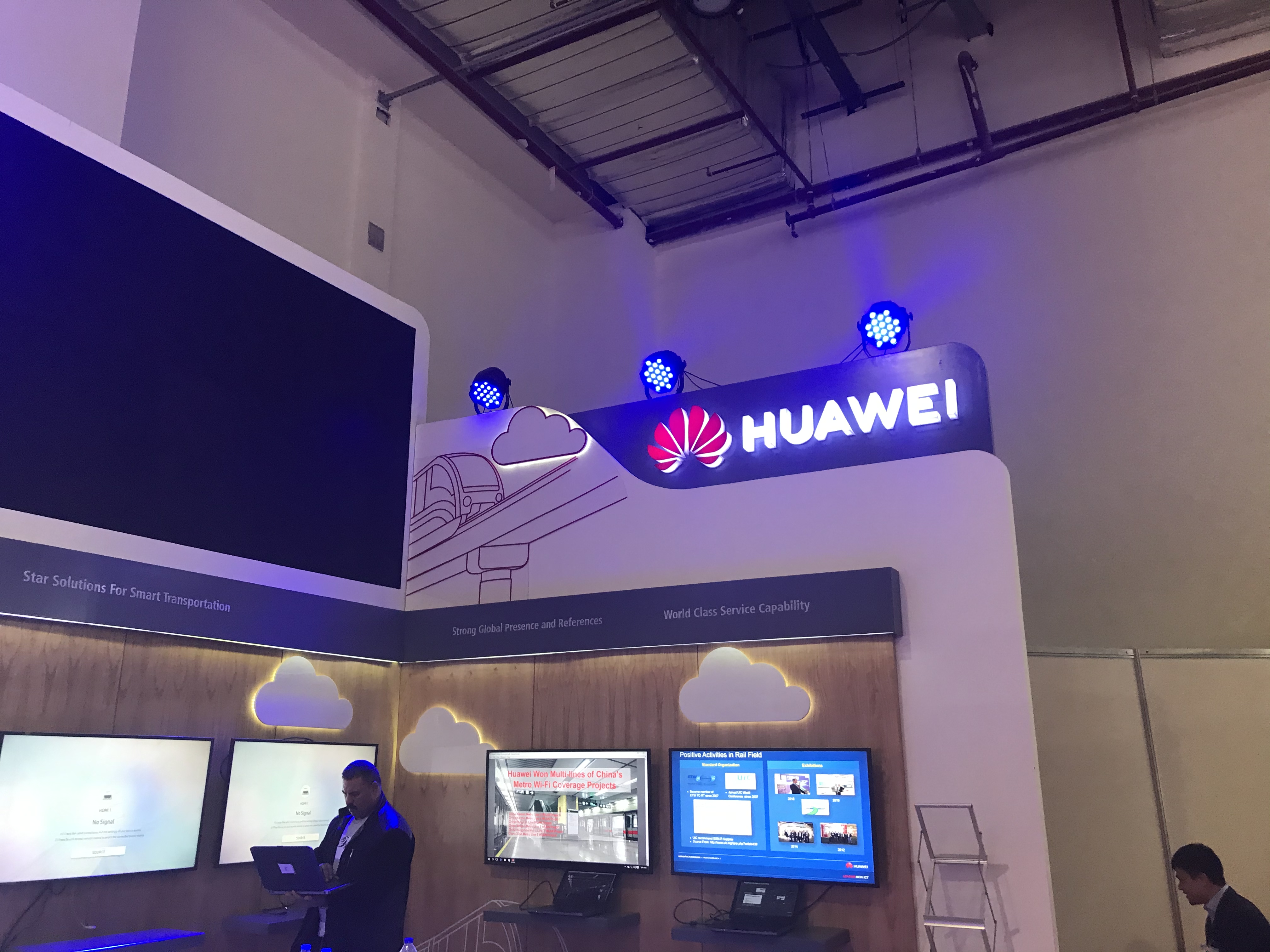 Huawei ICT Exhibition-7
