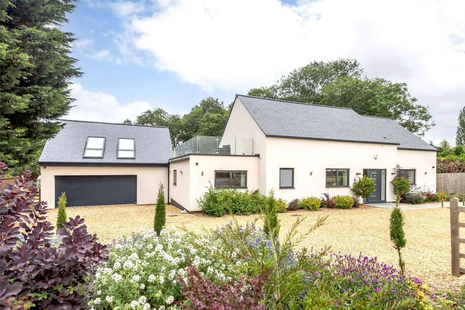 英国节能设计师住宅，超大厨房与美景共融-8