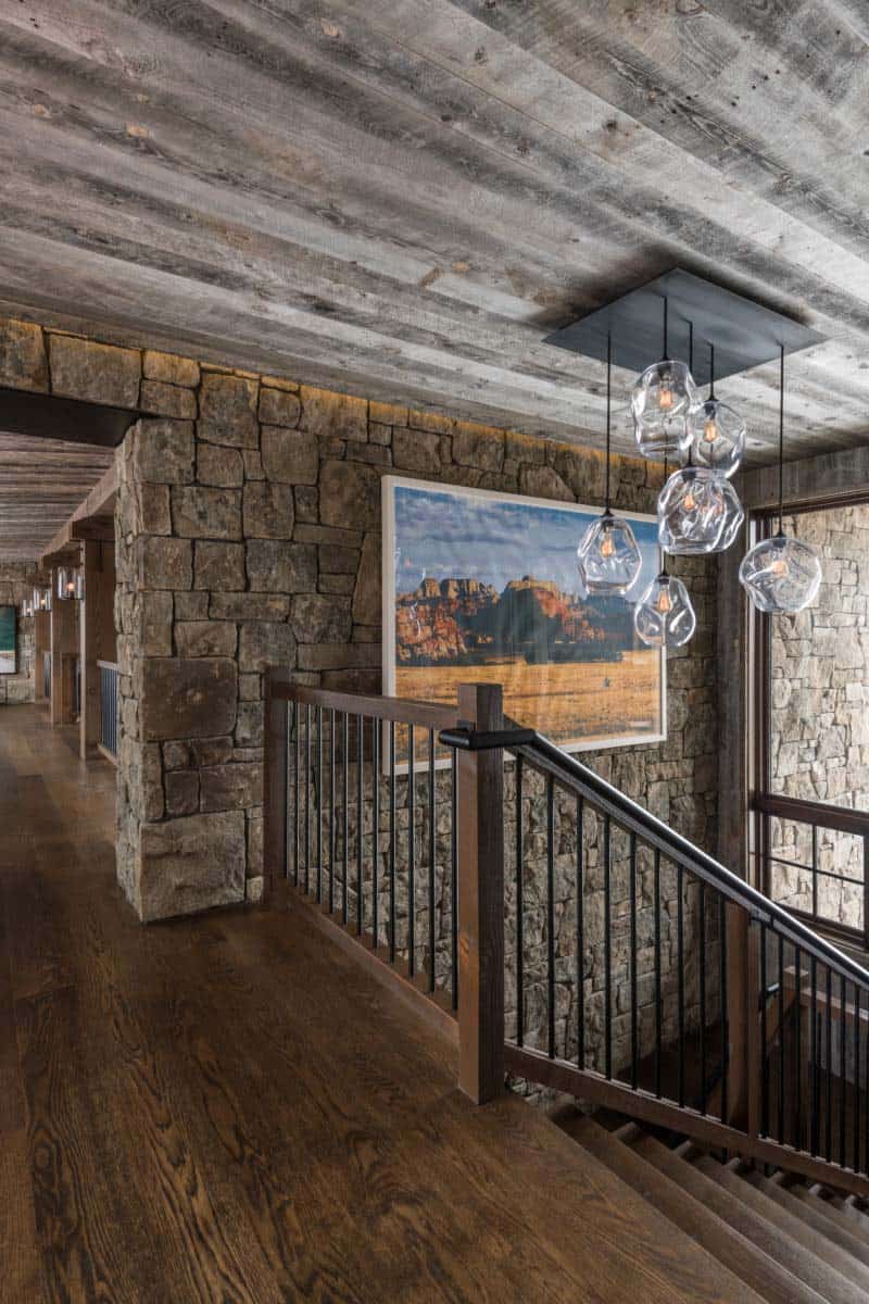 Mountain modern luxury home inspired by gorgeous Wyoming landscape-11