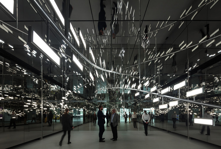 Merck Innovation Center  HENN-38