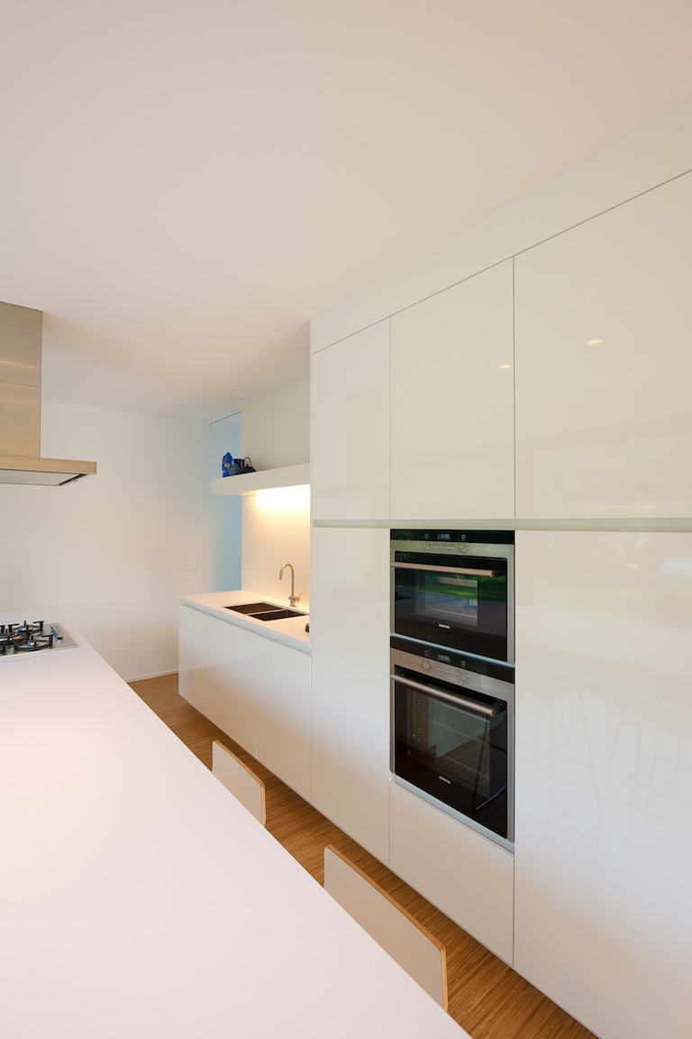 绿意环绕的简约家园——House GM-24