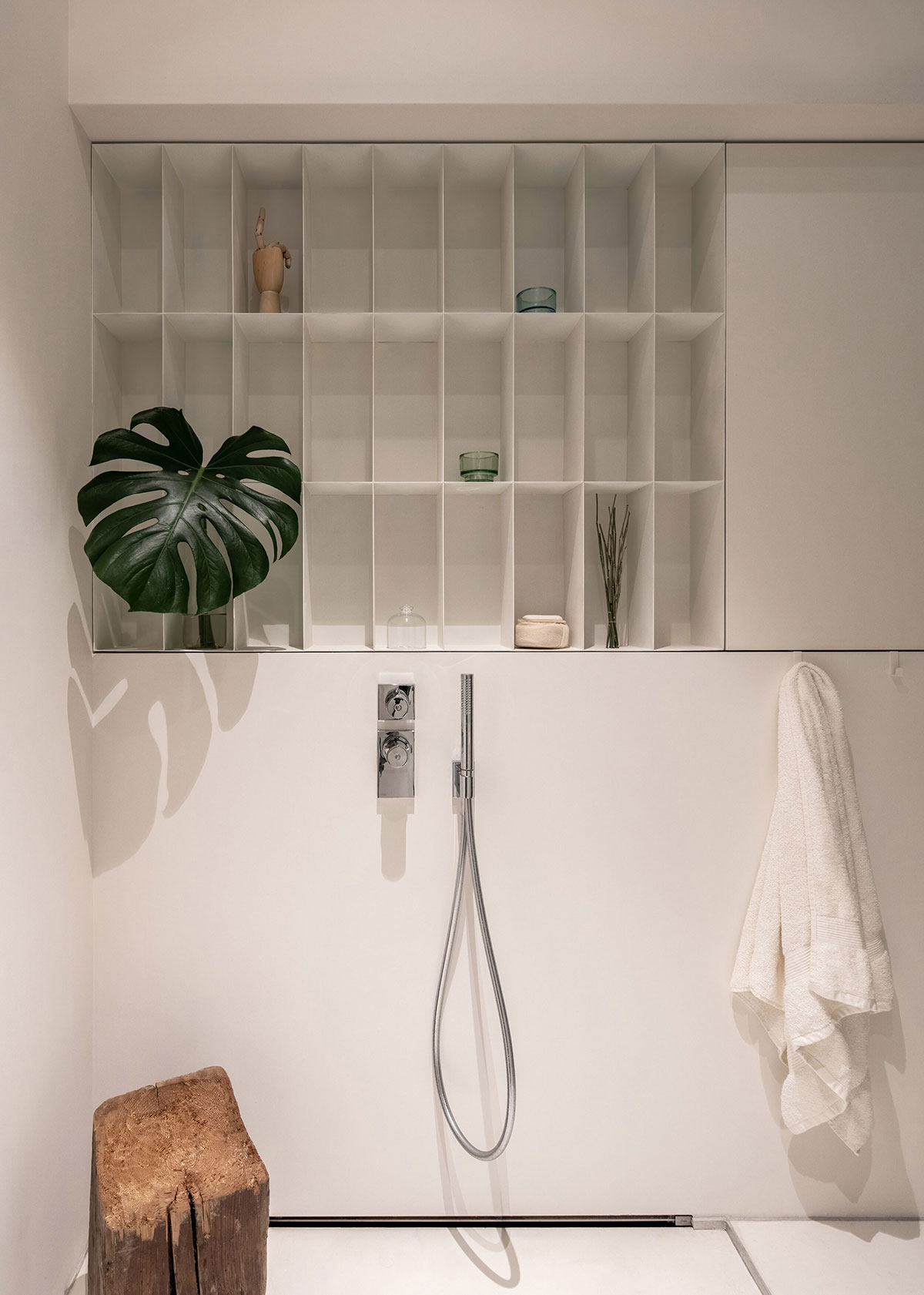 乌克兰利沃夫时尚绿意公寓设计-9