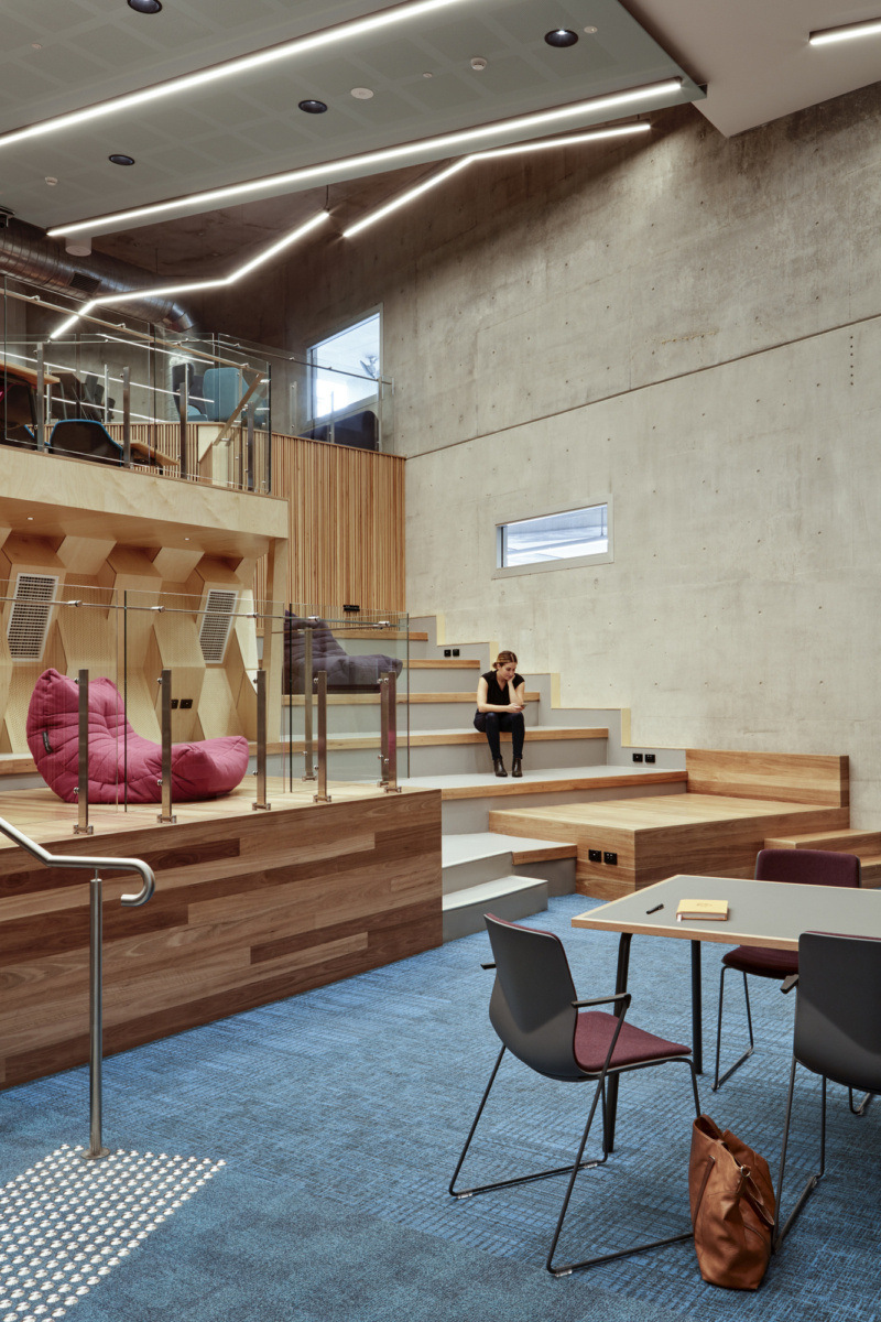 昆士兰科技大学校园协作学习空间设计-12