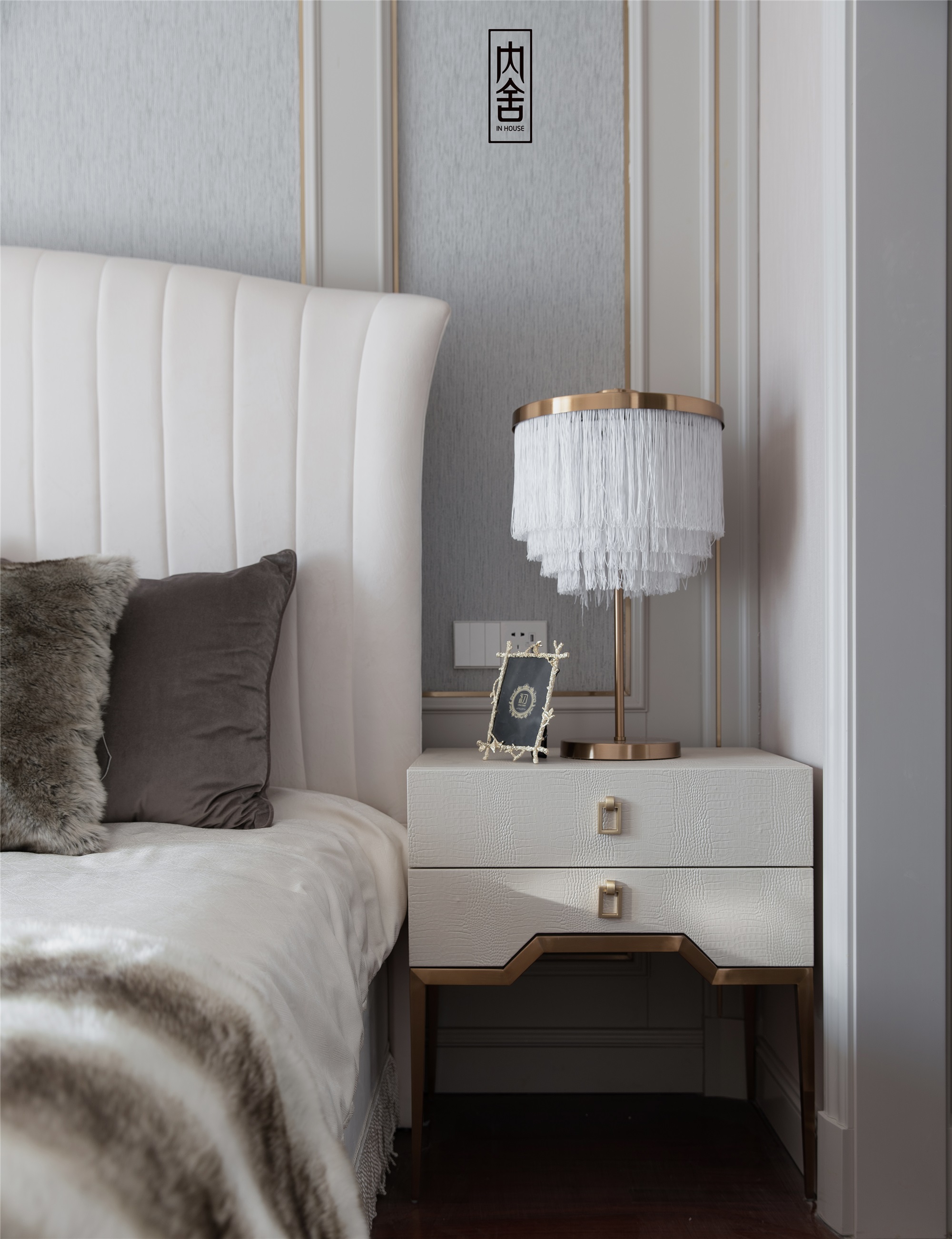 现代轻奢三室两厅设计丨申屠翰钰-23