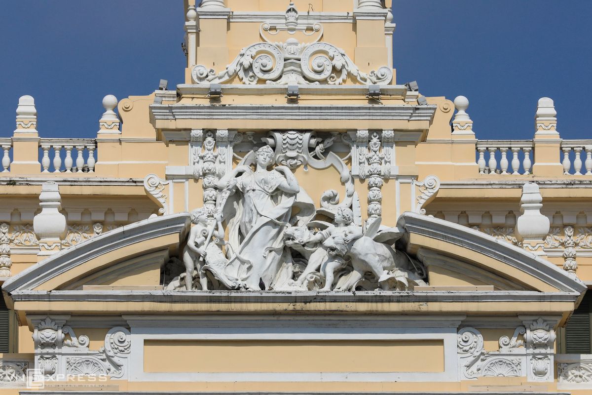 融合法式建筑特色的胡志明市地标建筑-4