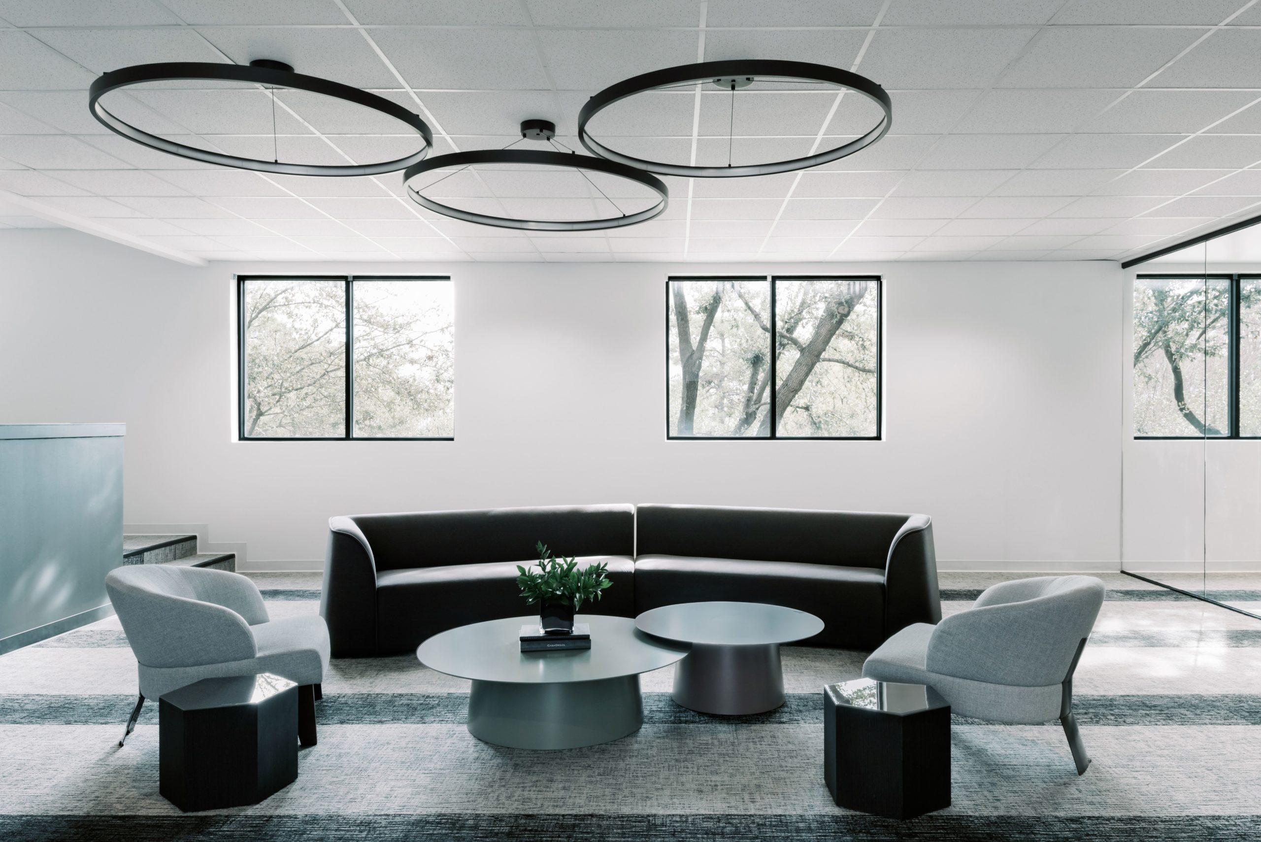 现代品质，精湛工艺——Contour Interior Design 的 Moderno 展示空间-32