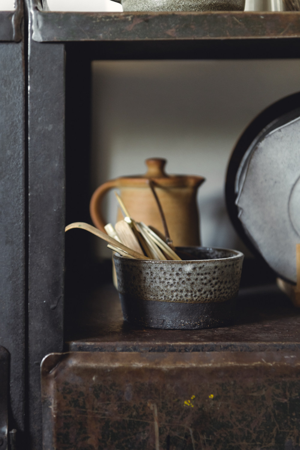 陶艺家 Kaori Tatebayashi 的伦敦森林山现代之家 | 城市与自然的完美融合-14