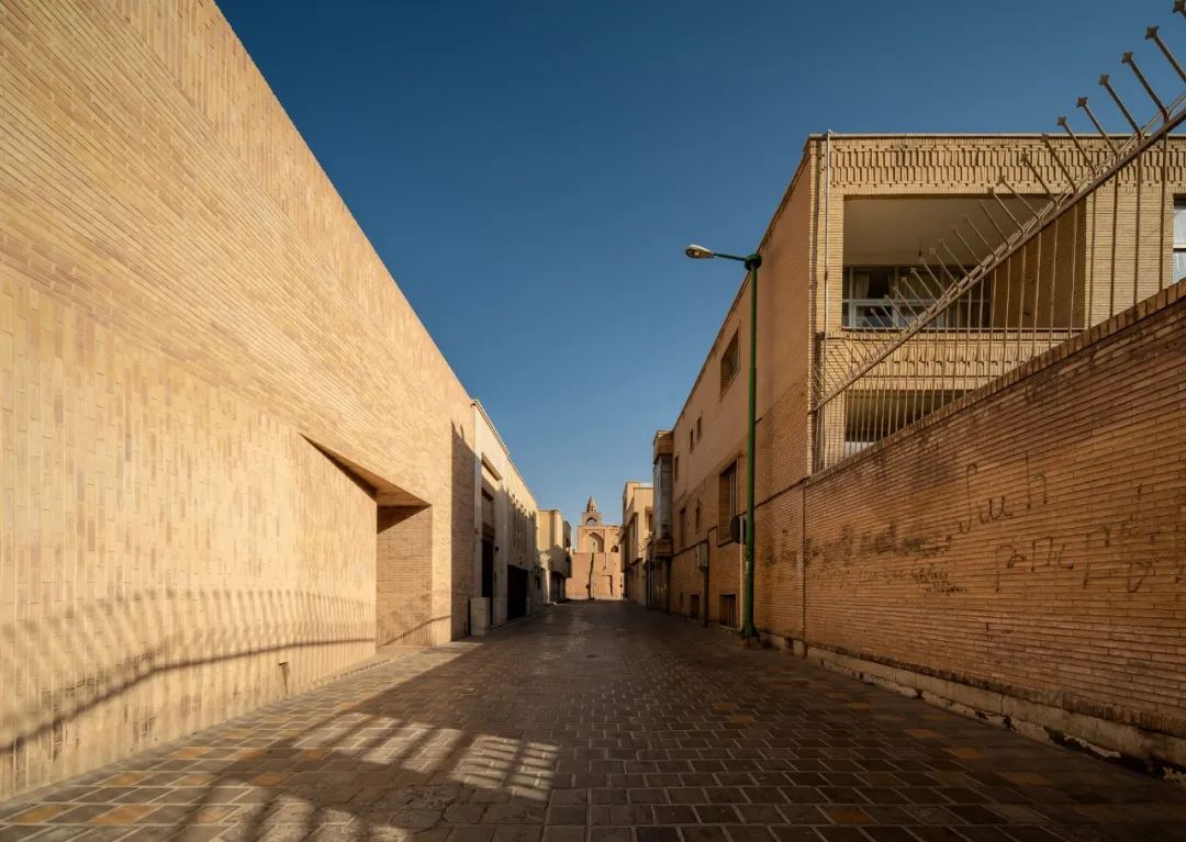 10 号房子丨伊朗丨USE Studio-10