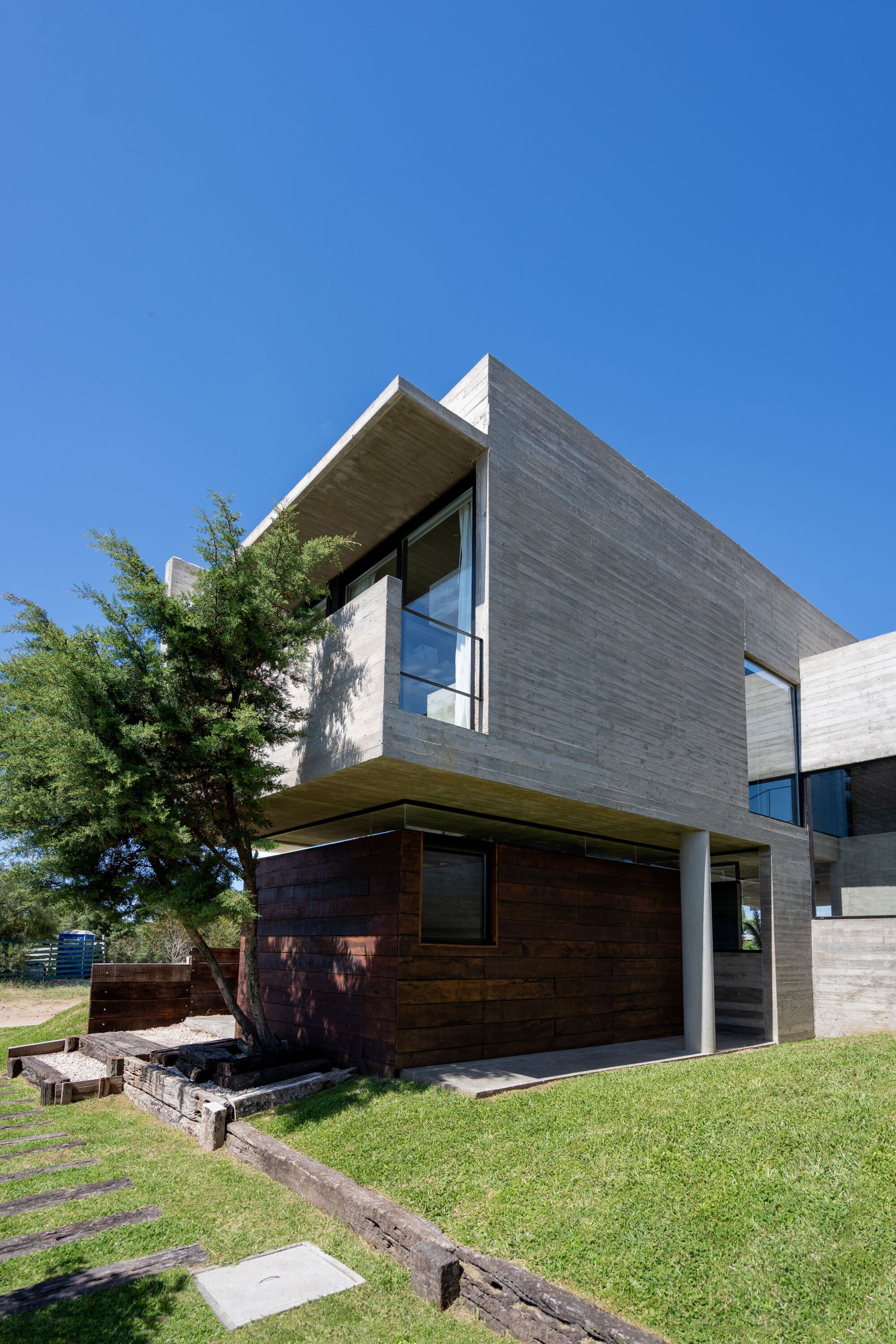 玛丽娜之家丨阿根廷布宜诺斯艾利斯丨Besonias Almeida Arquitectos-44