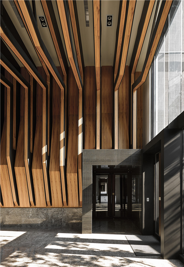 国扬天母  朱柏仰-5