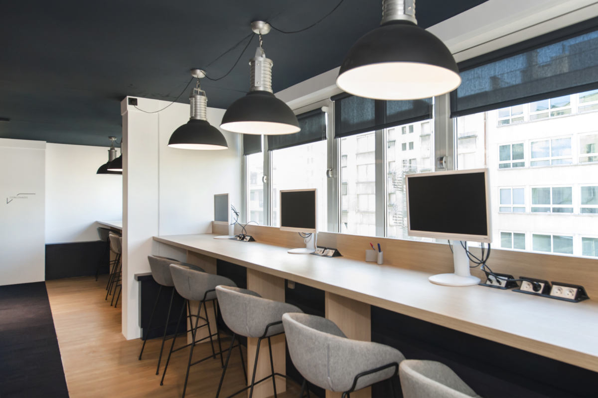 巴黎 Amexio 办公室 - 自然雕塑融入共享空间-16