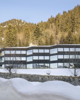 阿尔卑斯教学中心丨瑞士丨meier + associés architectes