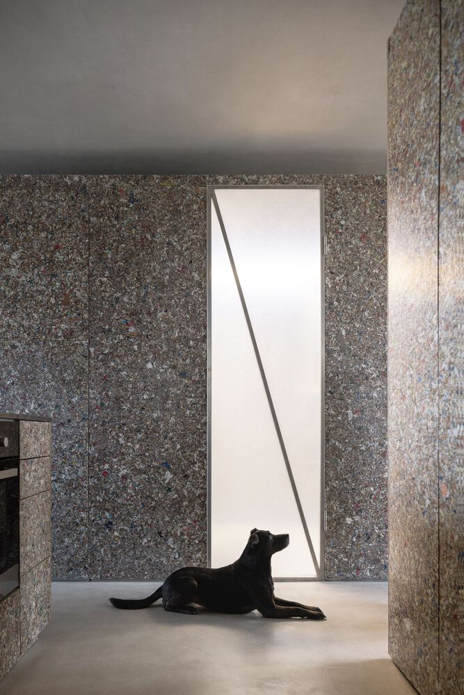 废材打造现代公寓丨意大利布拉-24