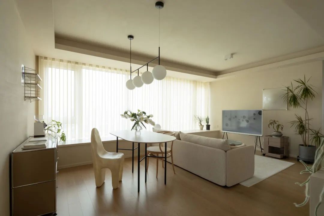 奶油色极简之家&中古风极简公寓丨中国杭州丨菲拉设计-28