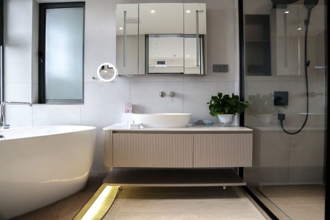 现代简约颐湾府丨深圳东易日盛总部-41