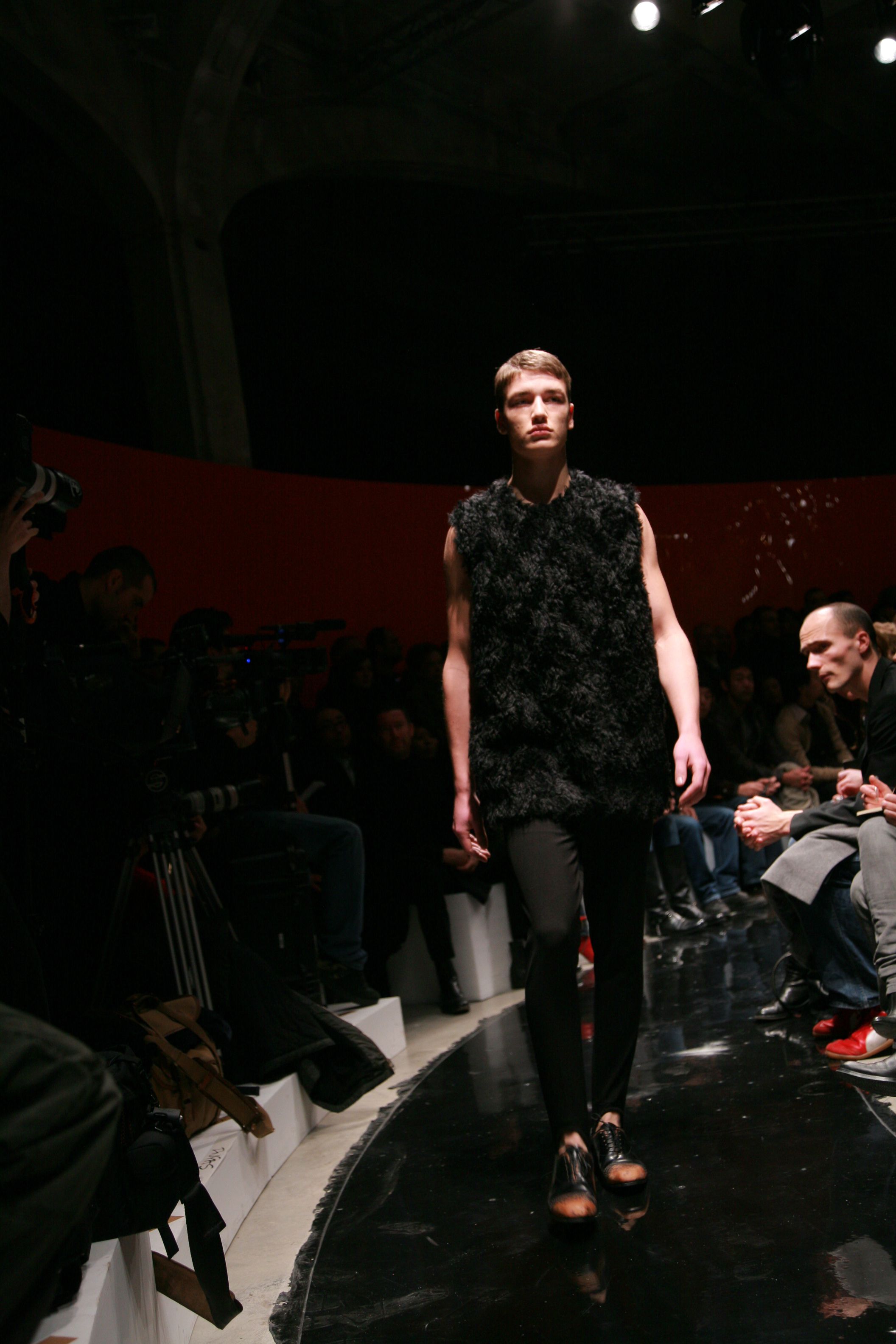 2007 FW Prada 米兰男装秀场-13