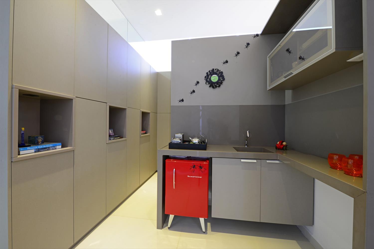 巴西沙龙德穆拉建筑事务所 · 融入自然的现代办公空间-13