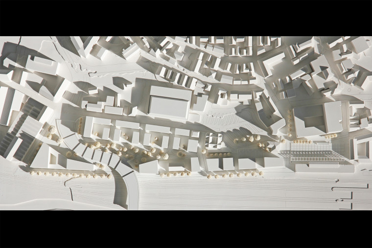 2015年·德国格平根市火车站周边区域

注：Göppingen是德国巴登 - 符腾堡州的一个城市，Bahnhofumfeld一般指火车站周边区域 丨dauner rommel schalk + Helleckes-5