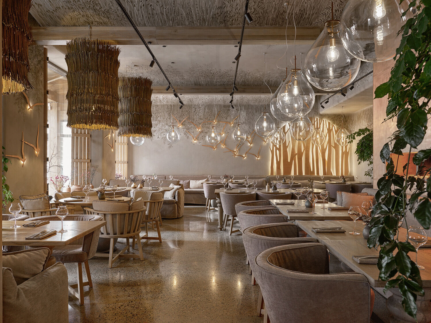 Tirol 餐厅设计丨俄罗斯克拉斯诺亚尔斯克丨LEFTdesign-17