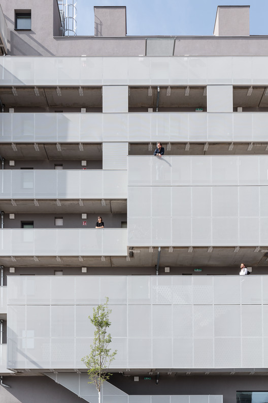 维也纳“公园遇见城市”住宅设计-10