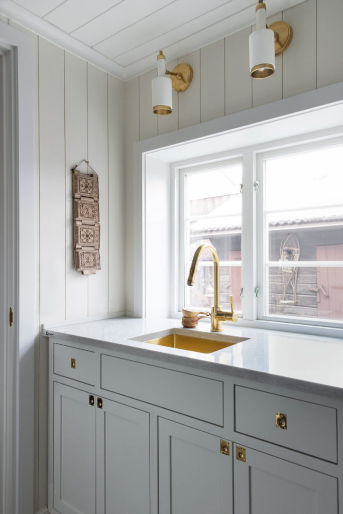 传统度假屋  住宿加早餐工作室

注：B & B常见为Bed and Breakfast的缩写，意为住宿加早餐  -45