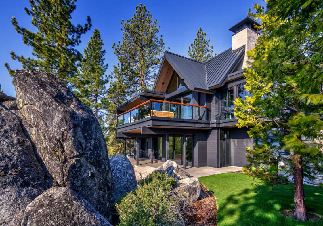 An extraordinary lakefront mountain house with idyllic views of Lake Tahoe-44