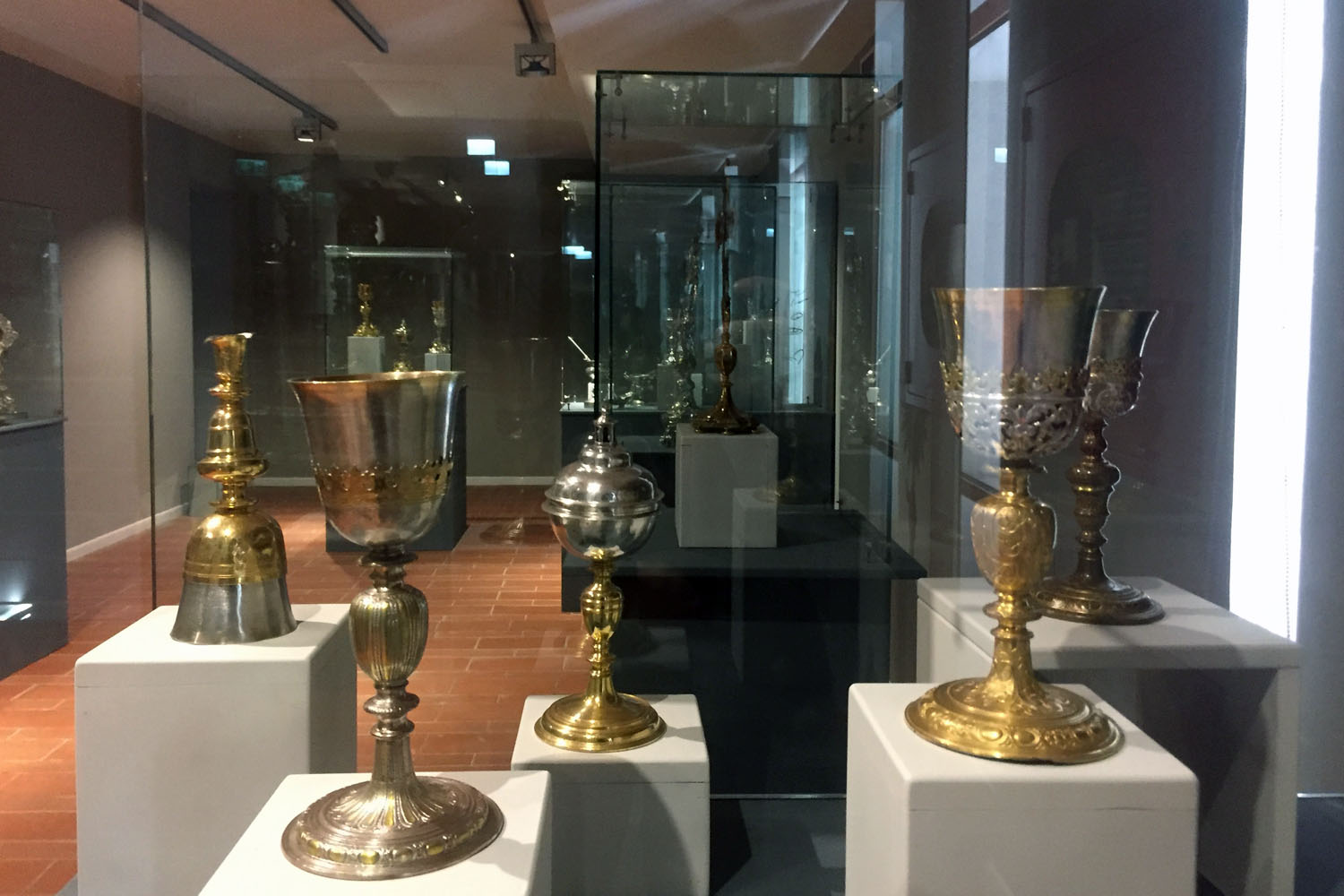 科技助力艺术，陶瓷与宗教的完美结合-9