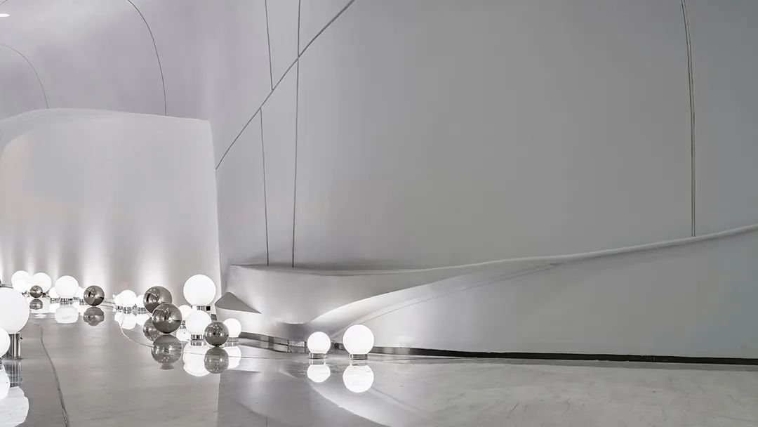 深圳榕江云玺营销中心 | 洞穴设计融入自然之美-37