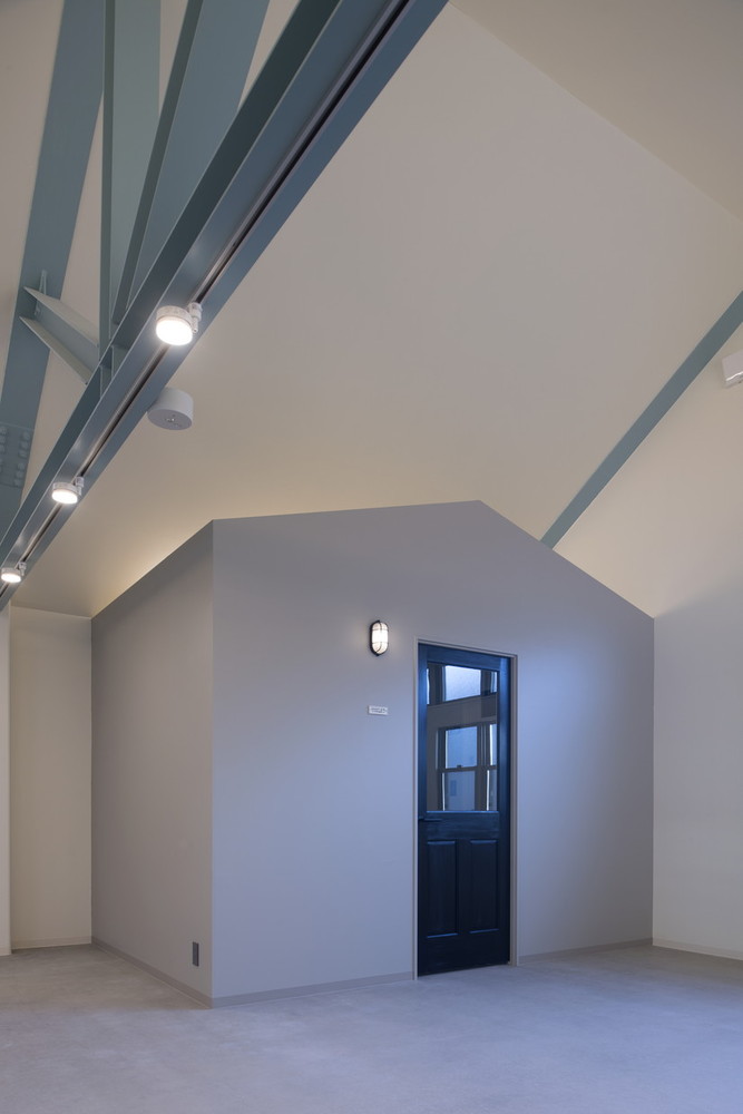 邻里之窗 | 有机设计建筑的两层商业大楼-41