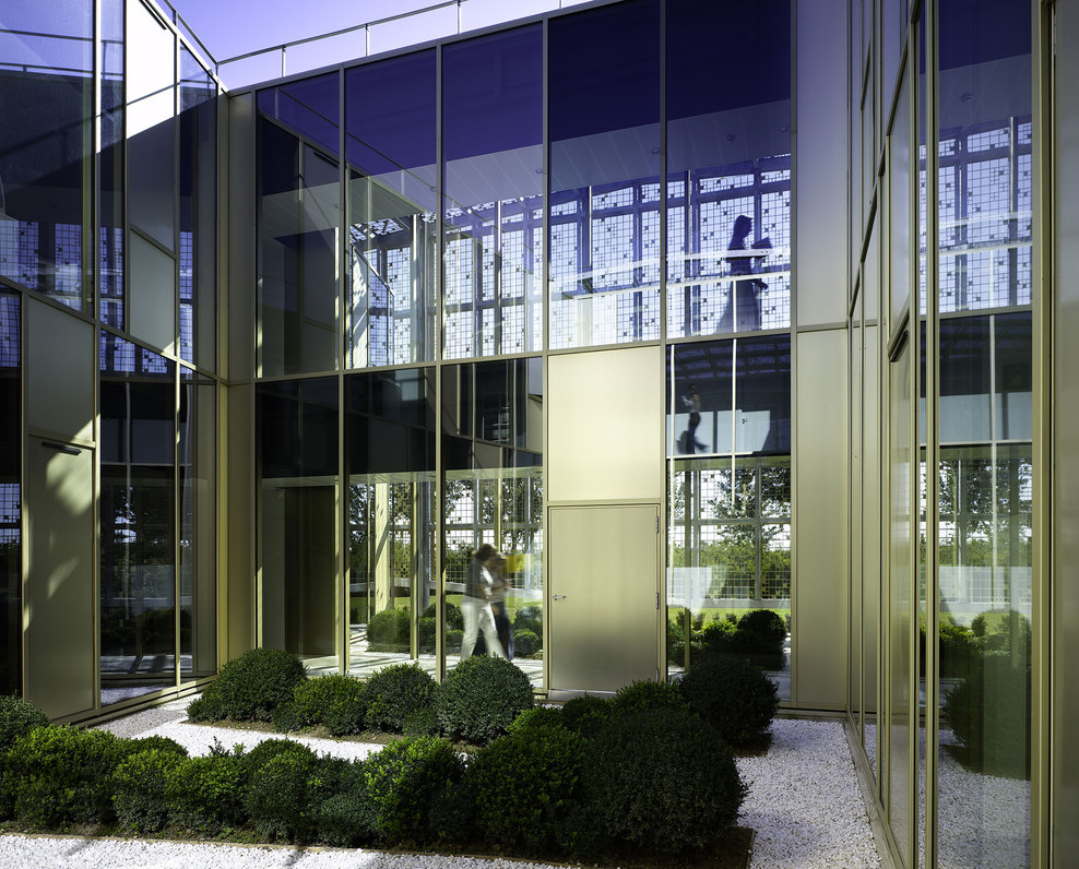 Jacques Ferrier Architectures丨办公景观丨香槟酒总部大楼-20