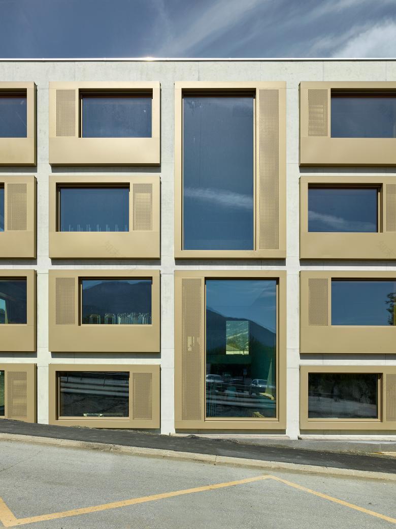 Primarschule Susten 小学丨瑞士丨Giorla – Trautmann-18